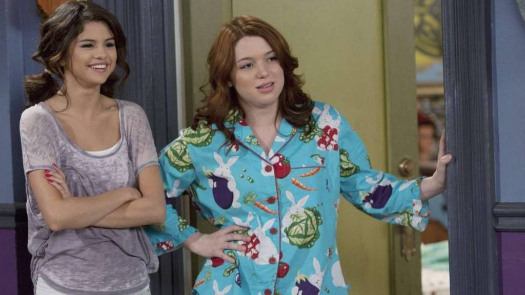 Selena Gomez Reunites With Wizards of Waverly Place Co-Star