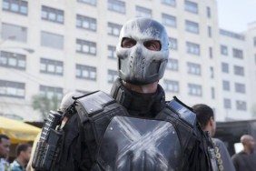 Superman & Captain America Star on How Marvel & DC Are Different