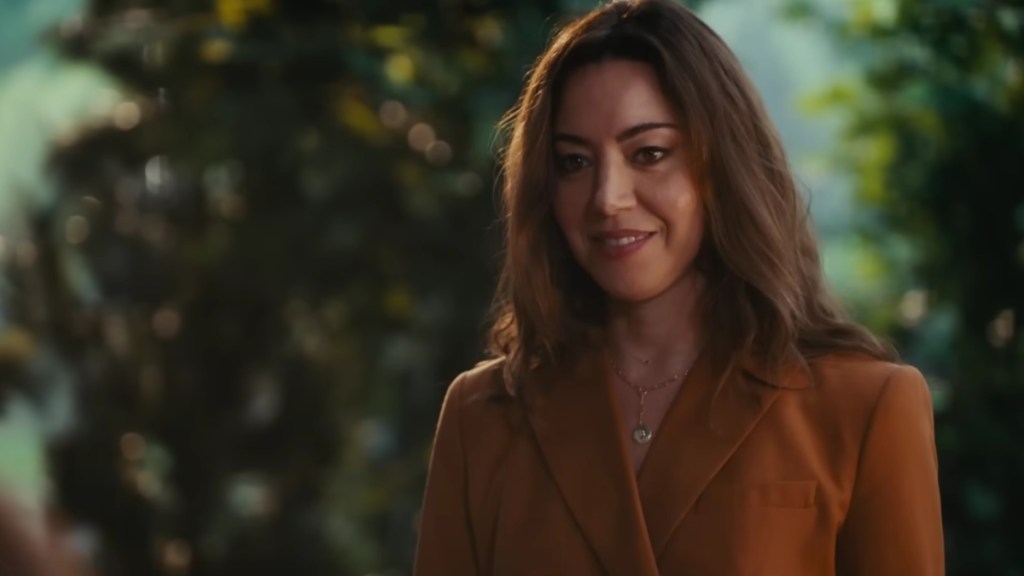 Aubrey Plaza Stars in SNL’s Dirty Hunting Wives Season 2 Fake Trailer
