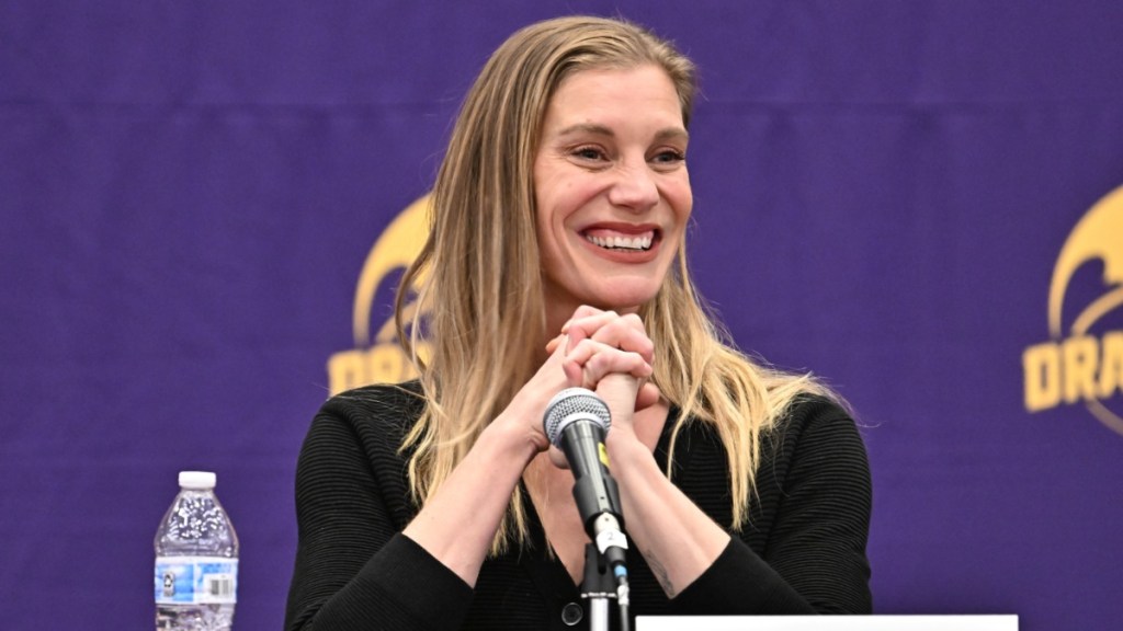 Battlestar Galactica's Katee Sackhoff Recalls Upsetting Fan Reaction