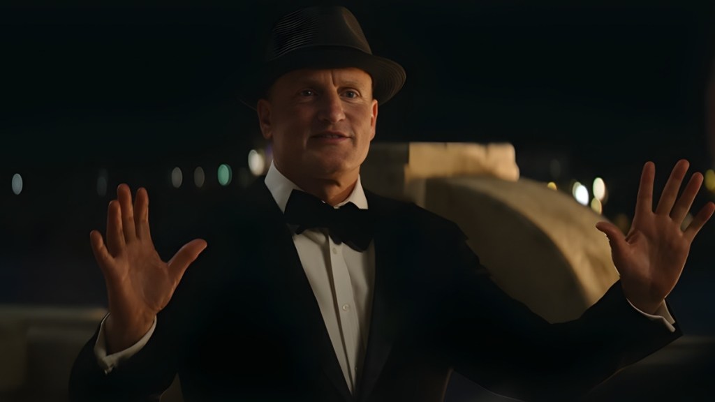 Woody Harrelson & 2 Now You See Me 3 Stars Perform Live Card Tricks
