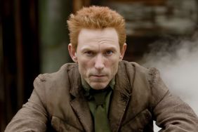Watchmen’s Jackie Earle Haley Returns as Rorschach in New Photo