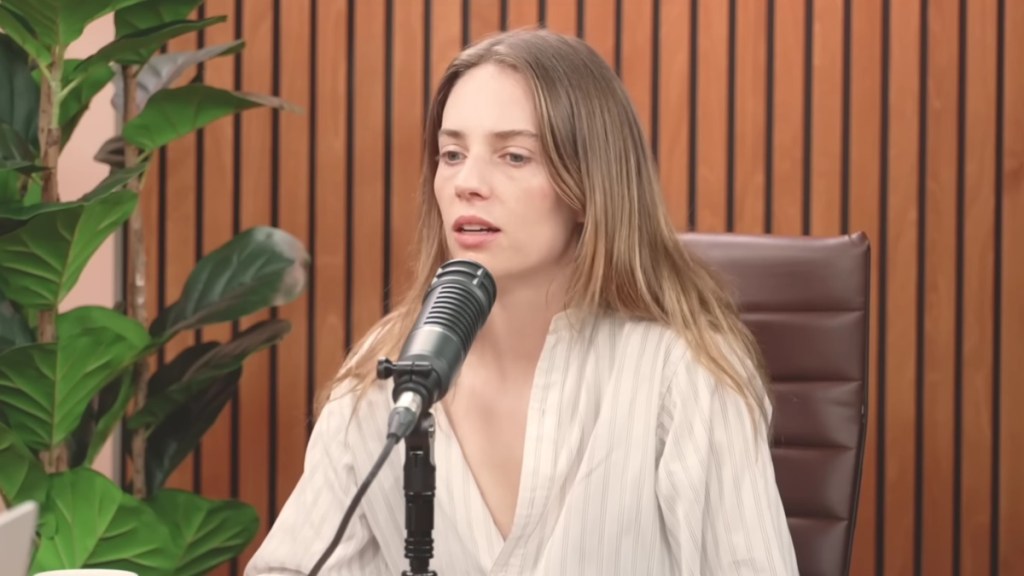 Uma Thurman Told Maya Hawke To Keep Her Shoes on With Quentin Tarantino