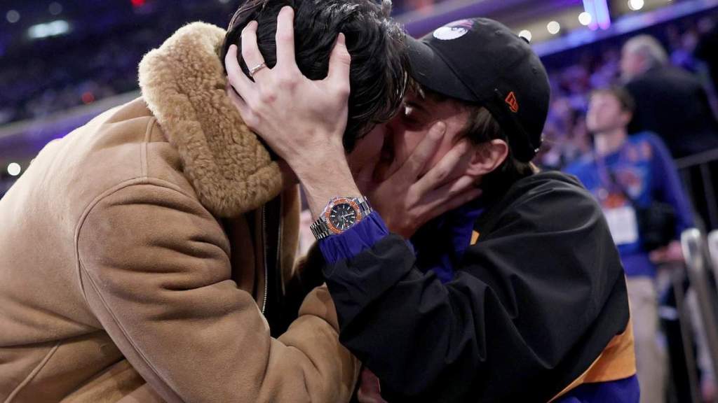The Summer I Turned Pretty Stars Share Kiss on Camera During Knicks Game