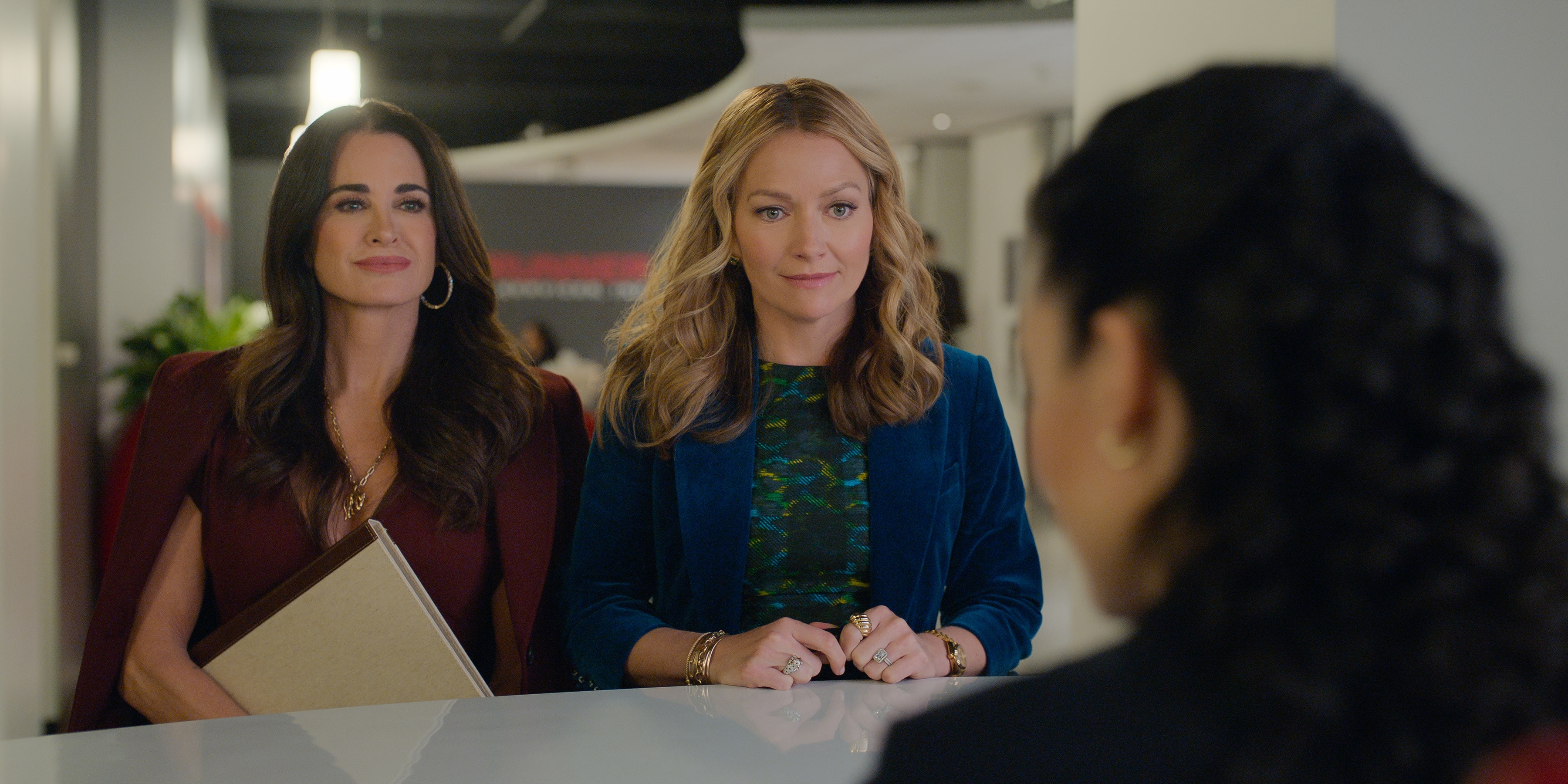 The Lincoln Lawyer Season 4 Gets Release Date & First