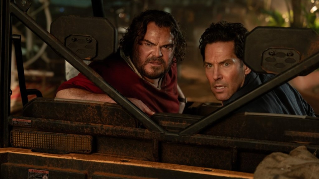 Jack Black and Paul Rudd sit in a car in Anaconda.