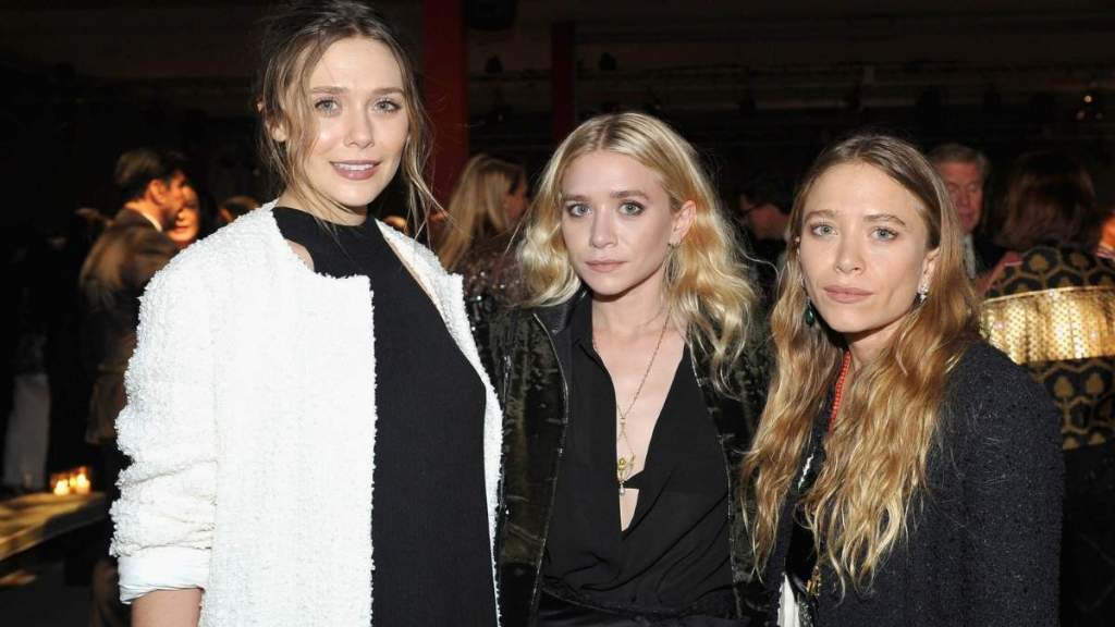 Elizabeth Olsen Reveals Her Older Sisters Were 'Forced To Watch' Her Perform