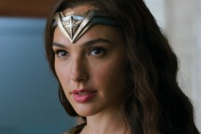 restore snyderverse gal gadot wonder woman