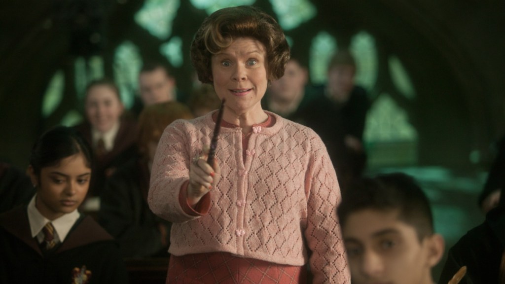 Harry Potter Star's New Agatha Christie TV Show Gets 1st Look Images