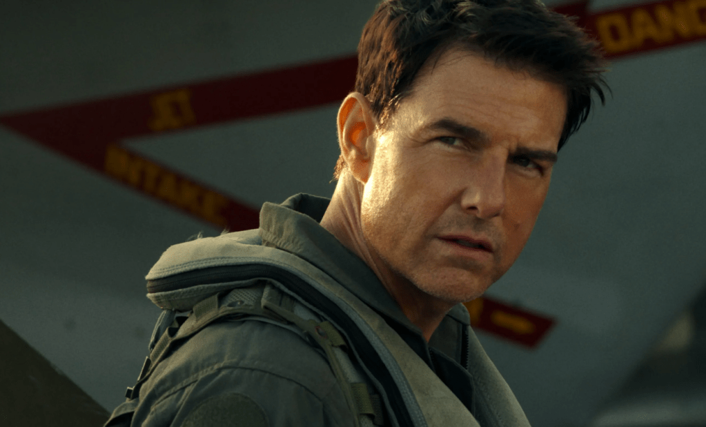 WB Hypes Up Tom Cruise’s Digger, Changes Title of Anne Hathaway’s Flowervale Street
