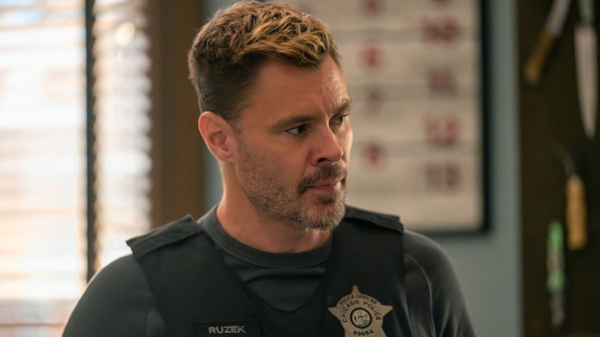 Chicago PD Season 13 Reveals Why Ruzek Is Missing