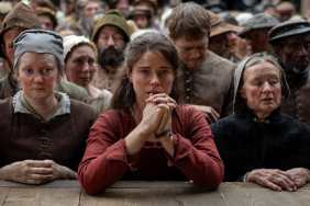 Jessie Buckley prays in Hamnet.