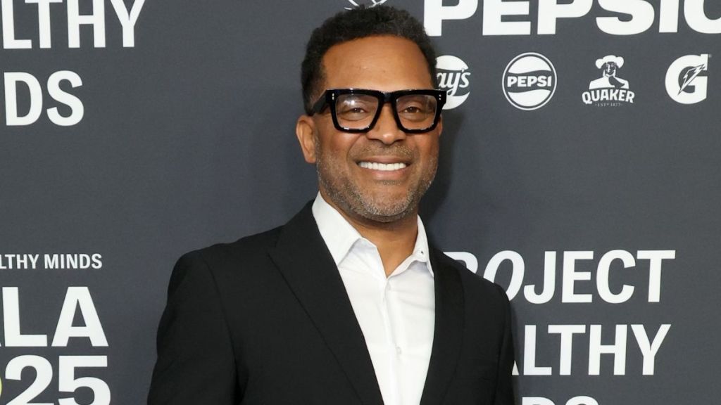 Mike Epps Apologizes to Nicki Minaj After Controversial Donald Trump Remark