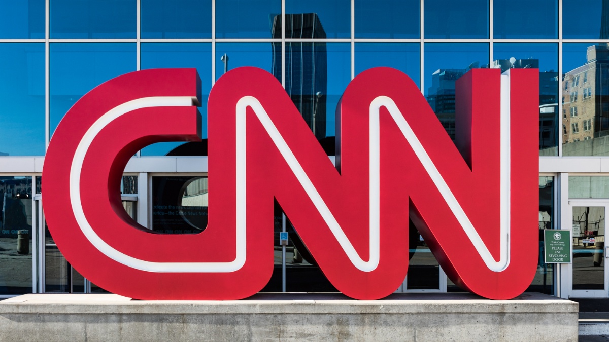 Major CNN Anchor Announces Exit Live On-Air