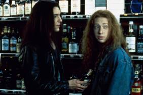The Stöned Age Blu-ray Review: Stoner Movie Gets HD Release