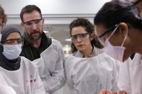 The Pitt Creator & Noah Wyle Explain Season 2 Actor's Exit