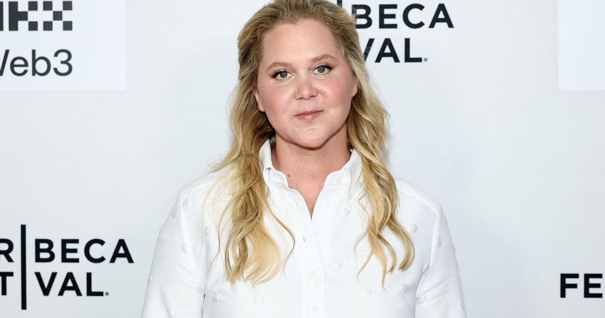 Amy Schumer Isn’t ‘Feeling Very Sexual’ Due To a ‘Botched’ Procedure