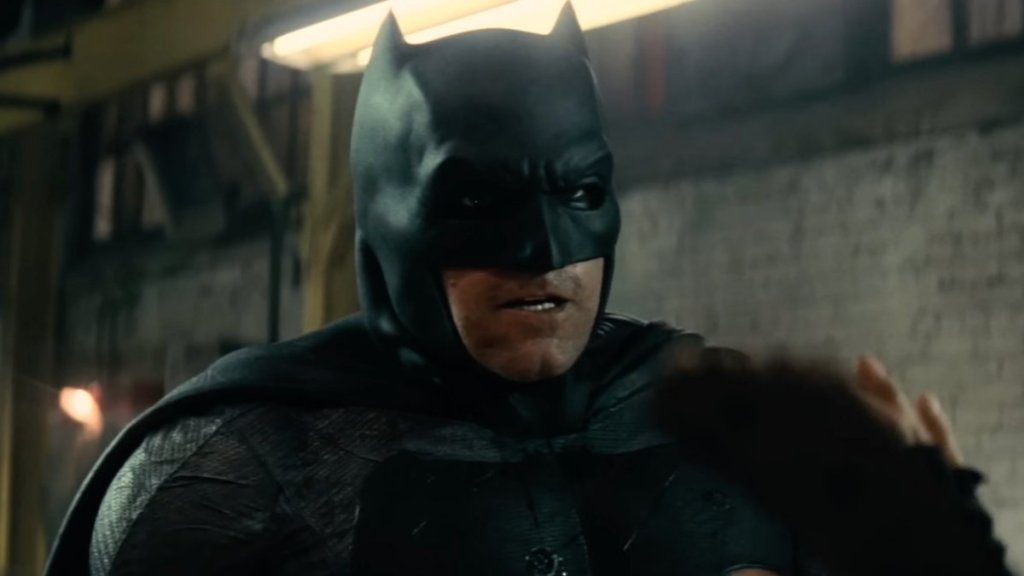 Ben Affleck’s Batman Returns in New Mech Suit Photo