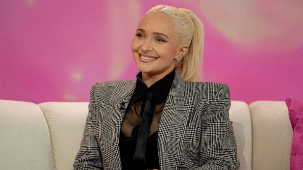 Hayden Panettiere Reveals She Almost Died During Childbirth