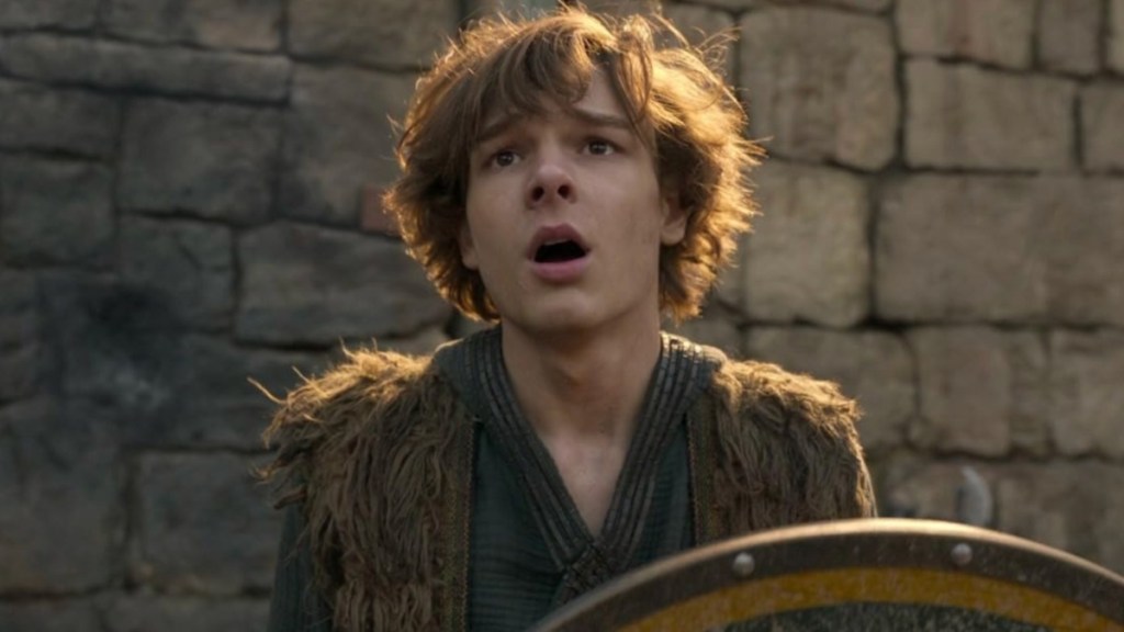 How to Train Your Dragon 2 Gets 1st Look at Hiccup’s Fire Sword With Filming Update