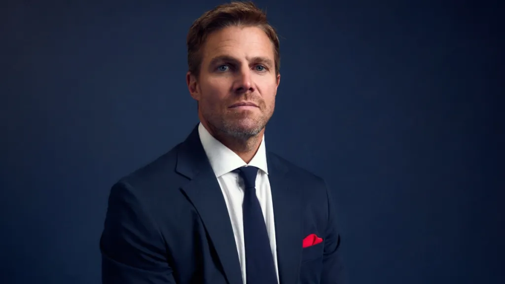 Sexy Baywatch Teaser Reveals First Look at Stephen Amell Reboot
