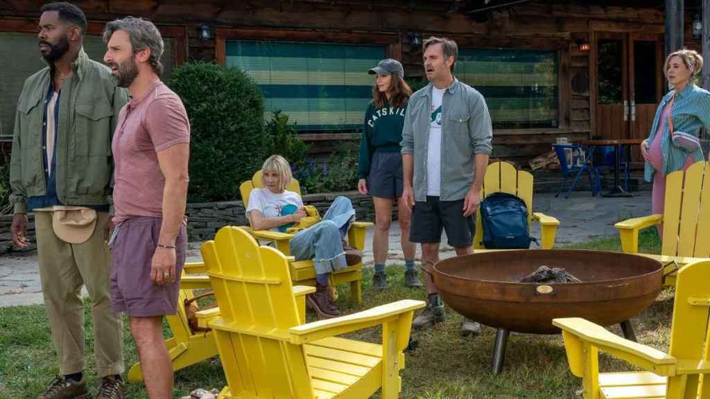 'Comfy Clothes in Great Places': The Four Seasons Stars Talk Season 2 of Netflix Hit