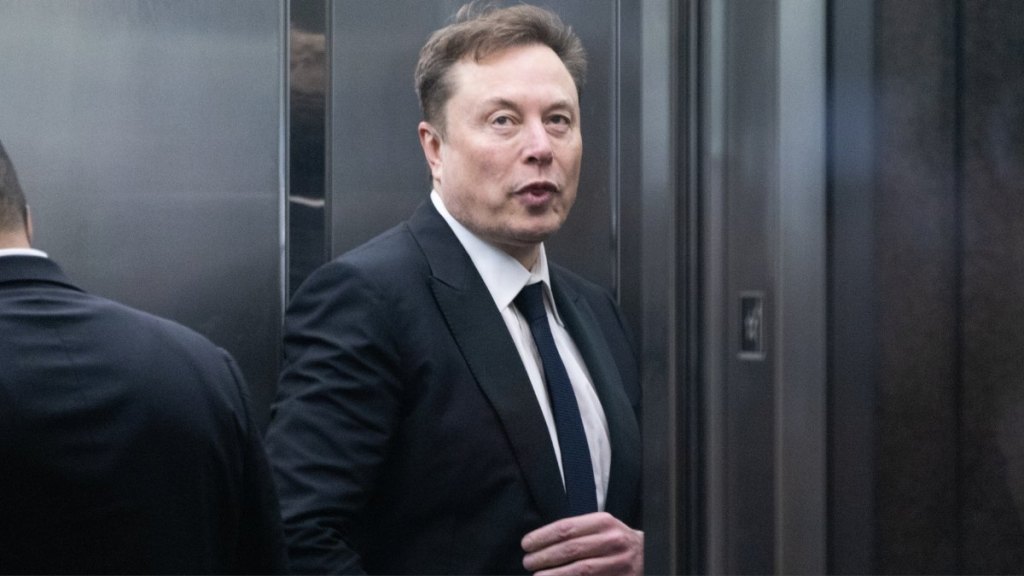 Elon Musk Bashes The Odyssey Casting, Criticizes Christopher Nolan