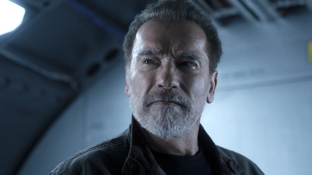Alan Ritchson & Arnold Schwarzenegger’s Holiday Heist Film Gets Release Date & 1st Look