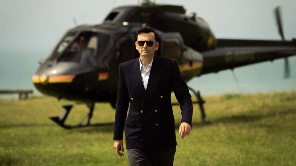 David Tennant's '80s-Set Disney+ Comedy Scores 100% RT With Season 2 Return