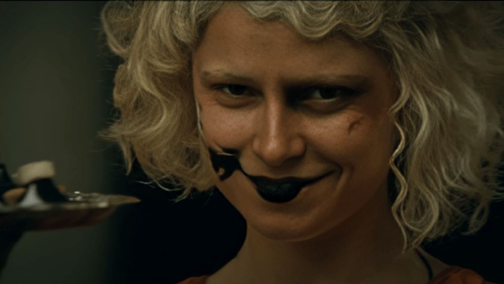 Following The Bride! Flop, Maggie Gyllenhaal Is Set for a ‘Dark Humor’ Spy Movie