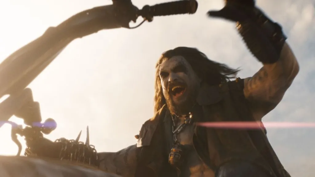 Supergirl EP Reveals Real Reason Why Lobo Was Added to DCU Movie