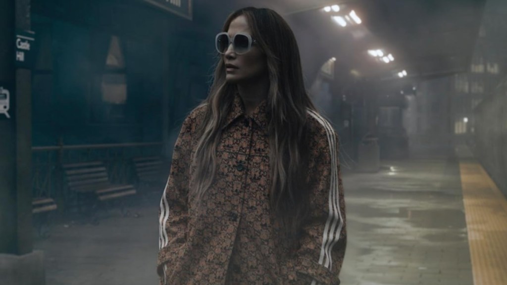 Jennifer Lopez Recalls Health Scare That Led to Hospital Visit: ‘I Couldn’t Move’ image