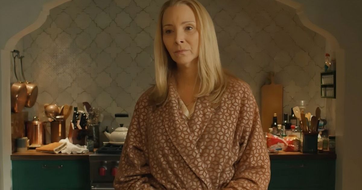 Beloved Lisa Kudrow Comedy Movie Finally Getting Sequel, View Set Photo & Cast List