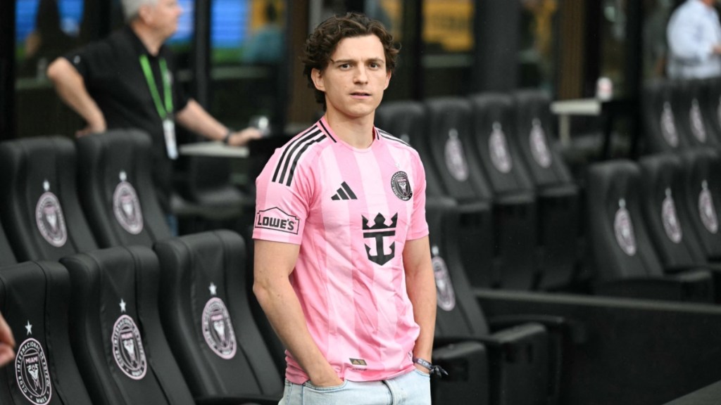 Tom Holland Reveals Why He Repeatedly Turned Down Hosting SNL image
