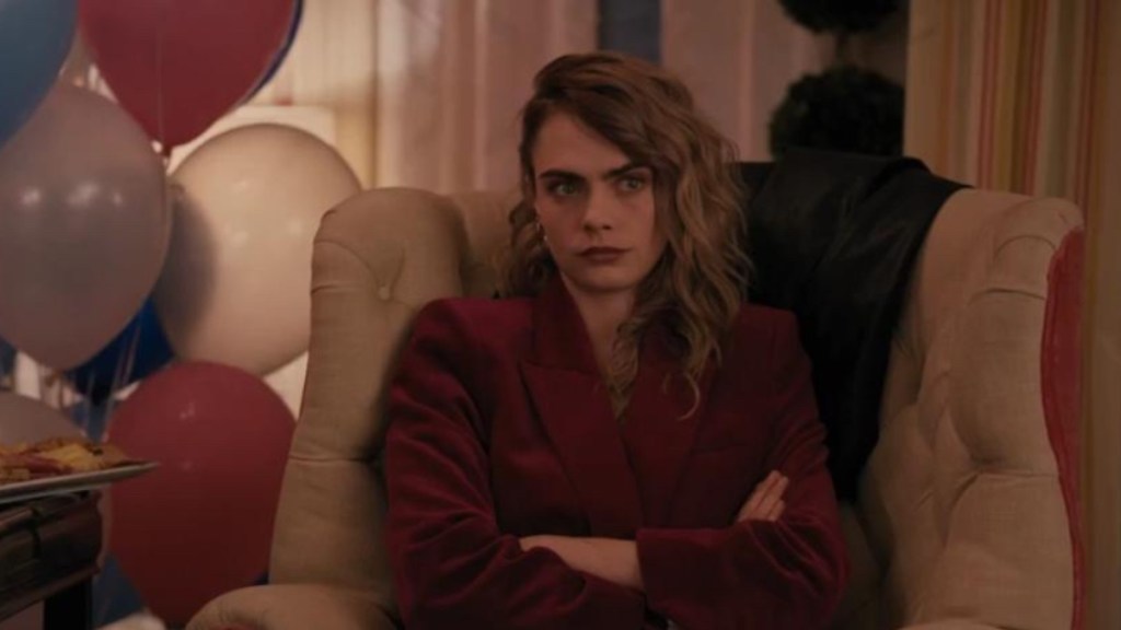 Cara Delevingne Sets Record Straight on Amber Heard Romance During Johnny Depp Divorce image