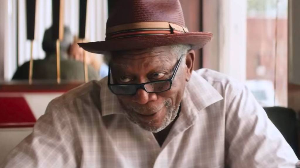 Watch This Overlooked Morgan Freeman Crime Comedy Before It Leaves Netflix 