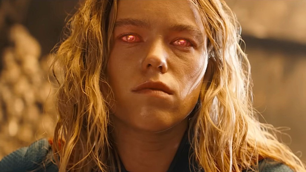 Supergirl Predicted To Lose Opening Box Office Battle After Mixed Reviews image