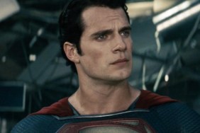 Zack Snyder Won’t Let Fans Forget Henry Cavill’s Superman, Shares Photo