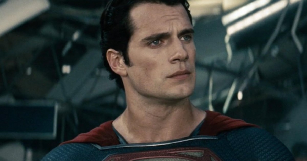 Zack Snyder Won’t Let Fans Forget Henry Cavill’s Superman, Shares Photo Zack Snyder Won’t Let Fans Forget Henry Cavill’s Superman, Shares Photo