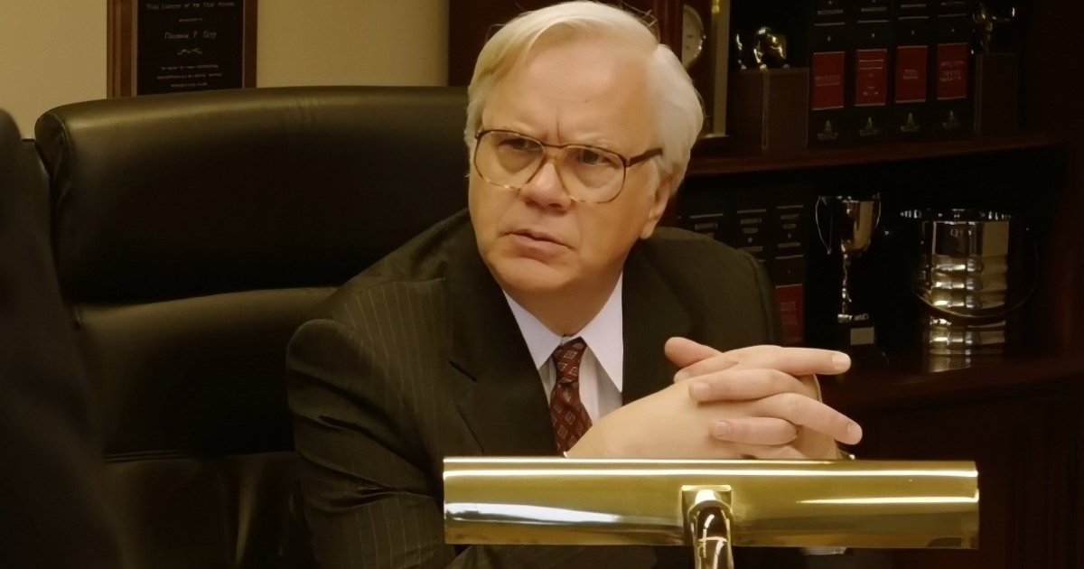 Tim Robbins Cast in First Movie in 7 Years, Emma Stone & Chris Pine Also Star