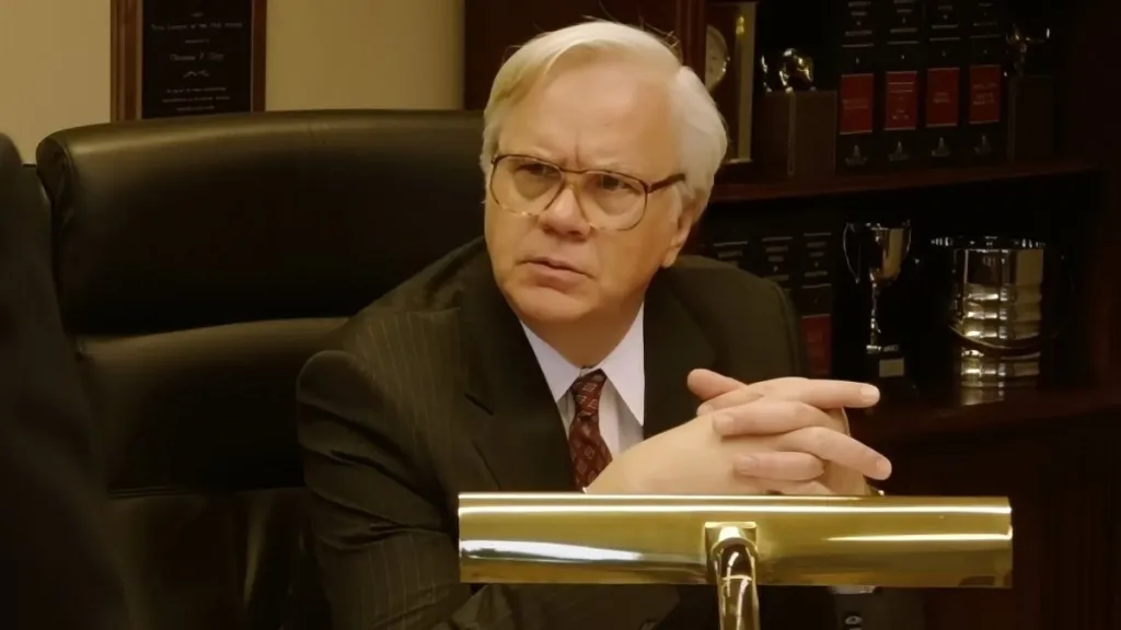 Tim Robbins Cast in First Movie in 7 Years, Emma Stone & Chris Pine Also Star image