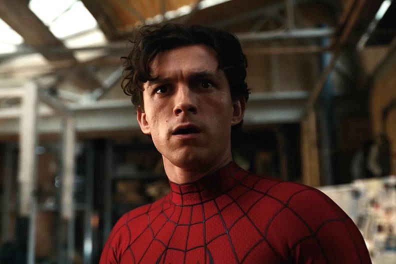 Tom Holland’s New Spider-Man Fight Clip Has Fans Making Andrew Garfield Comparisons