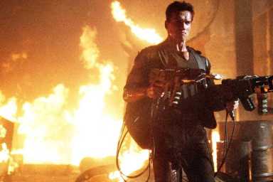 Arnold Schwarzenegger's Eraser Got an Unusual Compliment From U.S. Navy | Interview