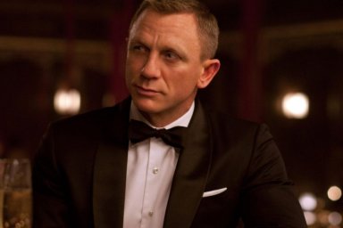 James Bond Barely Avoided a Terrible State That Star Wars Now Finds Itself In