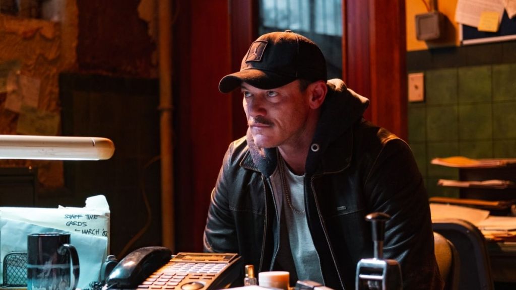 Luke Evans & Rory Culkin’s Crime Movie Arrives on Netflix Today image