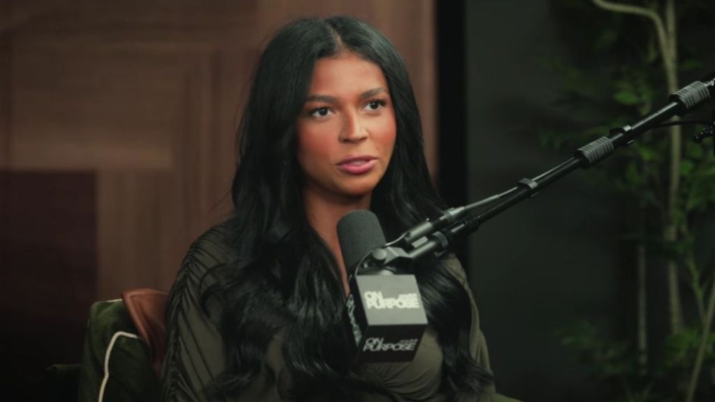 Secret Lives of Mormon Wives’ Layla Taylor Makes Big Reveal About Her Sexuality image