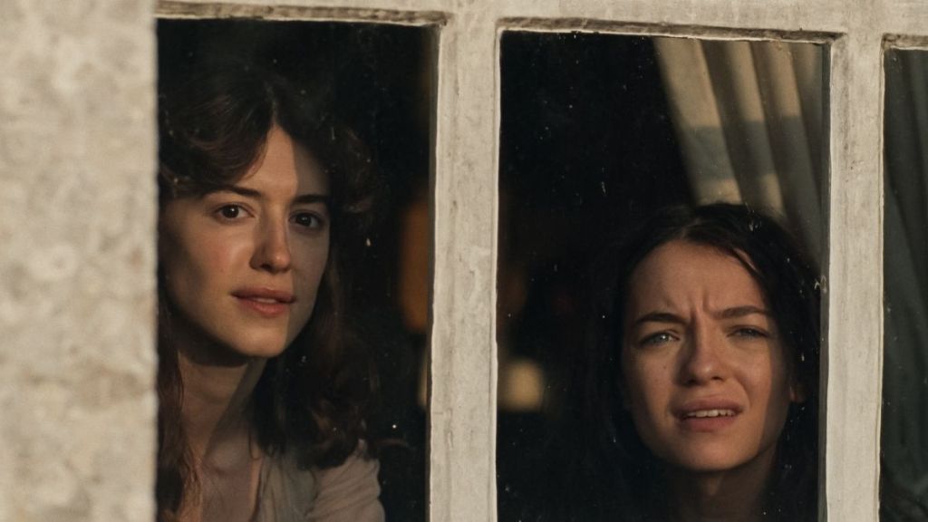 Sense and Sensibility Trailer Reveals Daisy Edgar-Jones’ New Take on Jane Austen Classic image