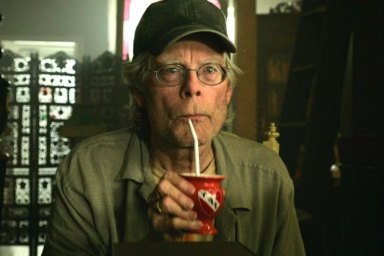 Disturbing Stephen King Movie Taps Acclaimed Director