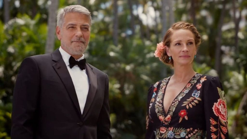 2022’s George Clooney & Julia Roberts Rom-Com Is Taking Over Netflix image