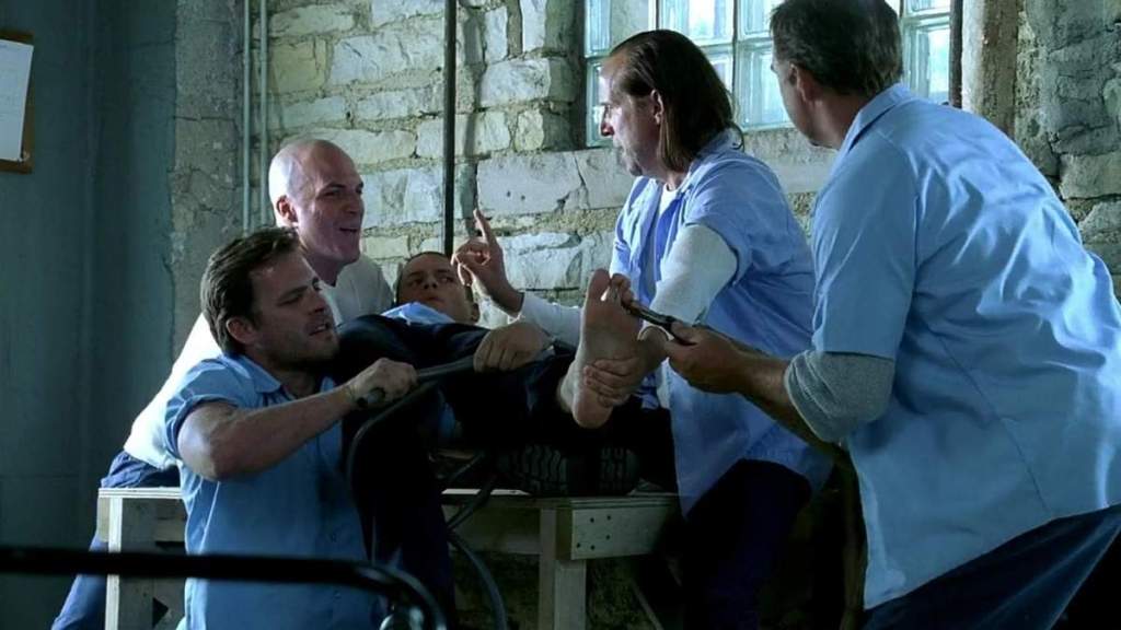 New Prison Break Star Hints at Returning Fan Favorites in Hulu Reboot image